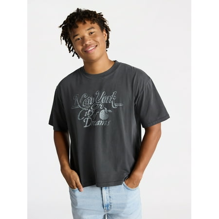No Boundaries Oversized Boxy Fit Cropped Length New York City Graphic Tee Shirt Now $5.84