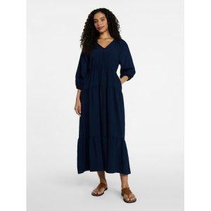 Time and Tru Women's Tiered Maxi Dress with 3/4 Length Sleeves Now $11.96 at Walmart